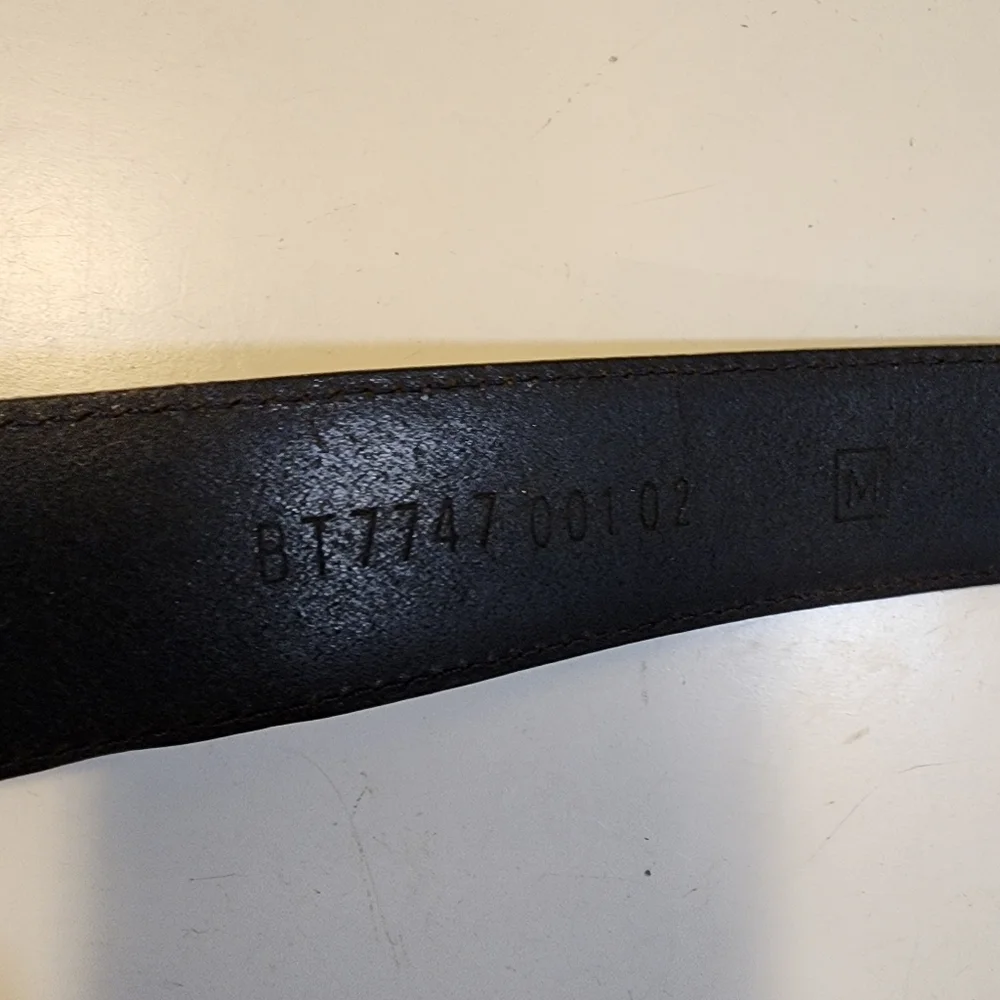 FOSSIL Black Leather Belt with Silver Buckle Size M